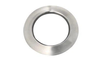 Espacios en blanco para anillos de titanio